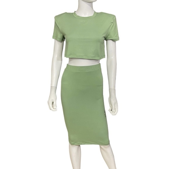 Green Padded Shoulder Skirt Set - Picture 1 of 7